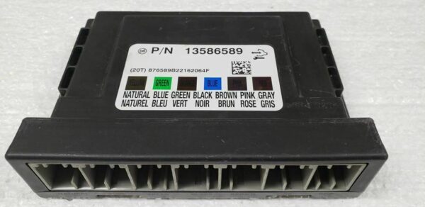 Programmed 2013 XTS BCM with part number 13586589. This plug-and-play module solves common electrical failures and communication DTCs.