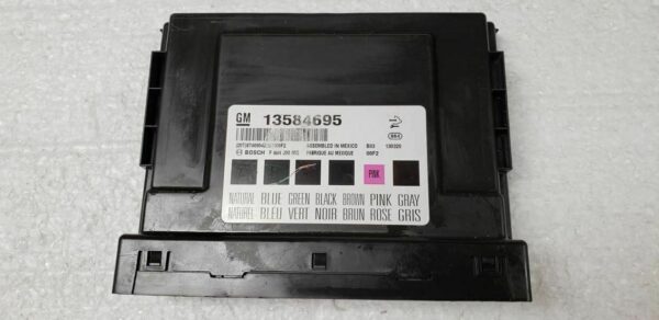 Programmed 2013 SRX BCM, part 13589325. This cloned module fixes erratic lights and power accessory failures in Cadillac SRX and other GM vehicles.